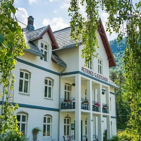 Hotell Petrines Norddal